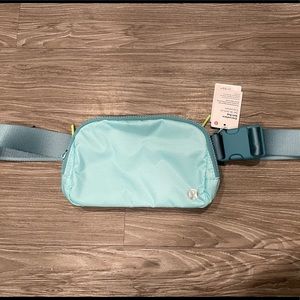 NWT lululemon ice Blue Everywhere belt bag 1L